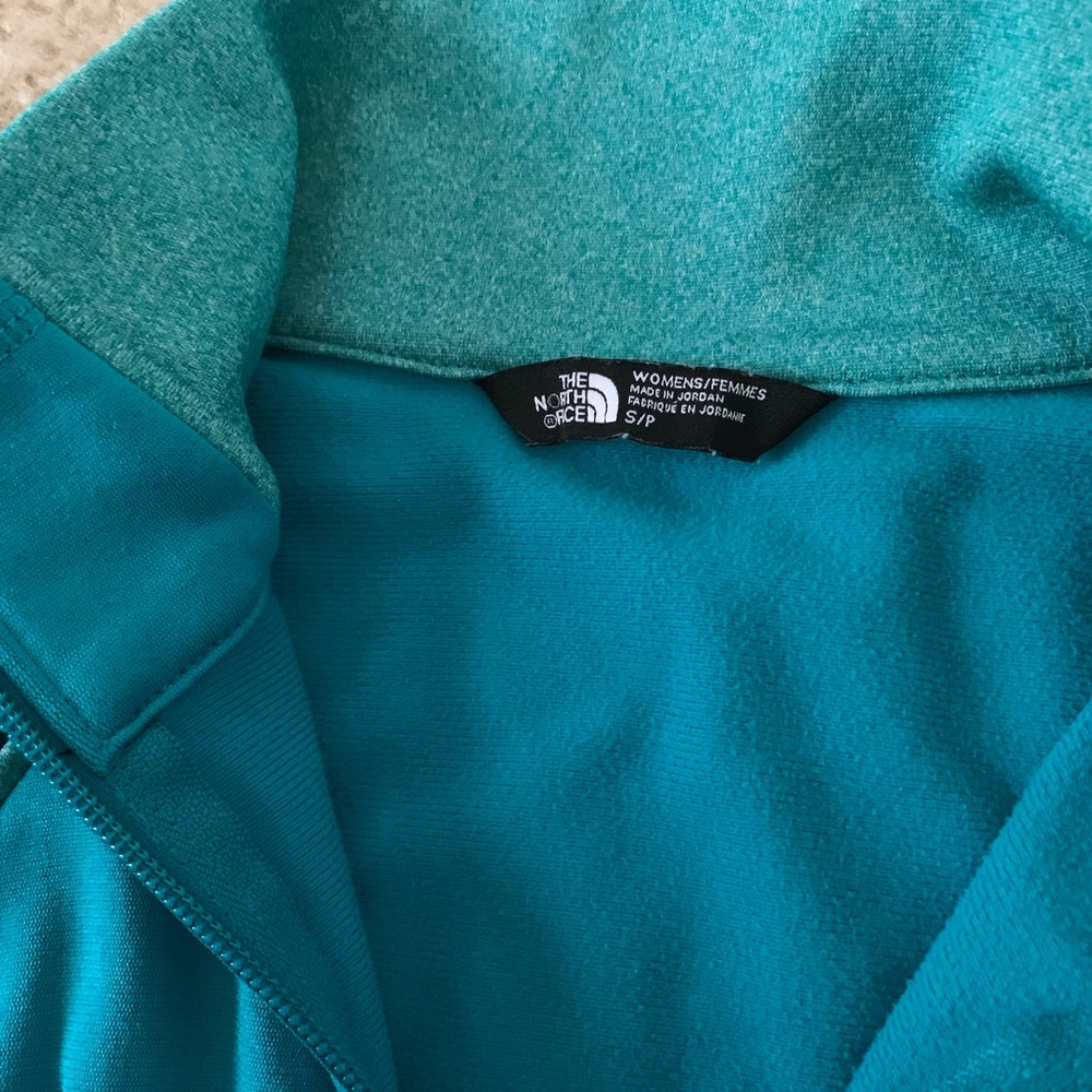 North face Zip-Up - Picture 4 of 4